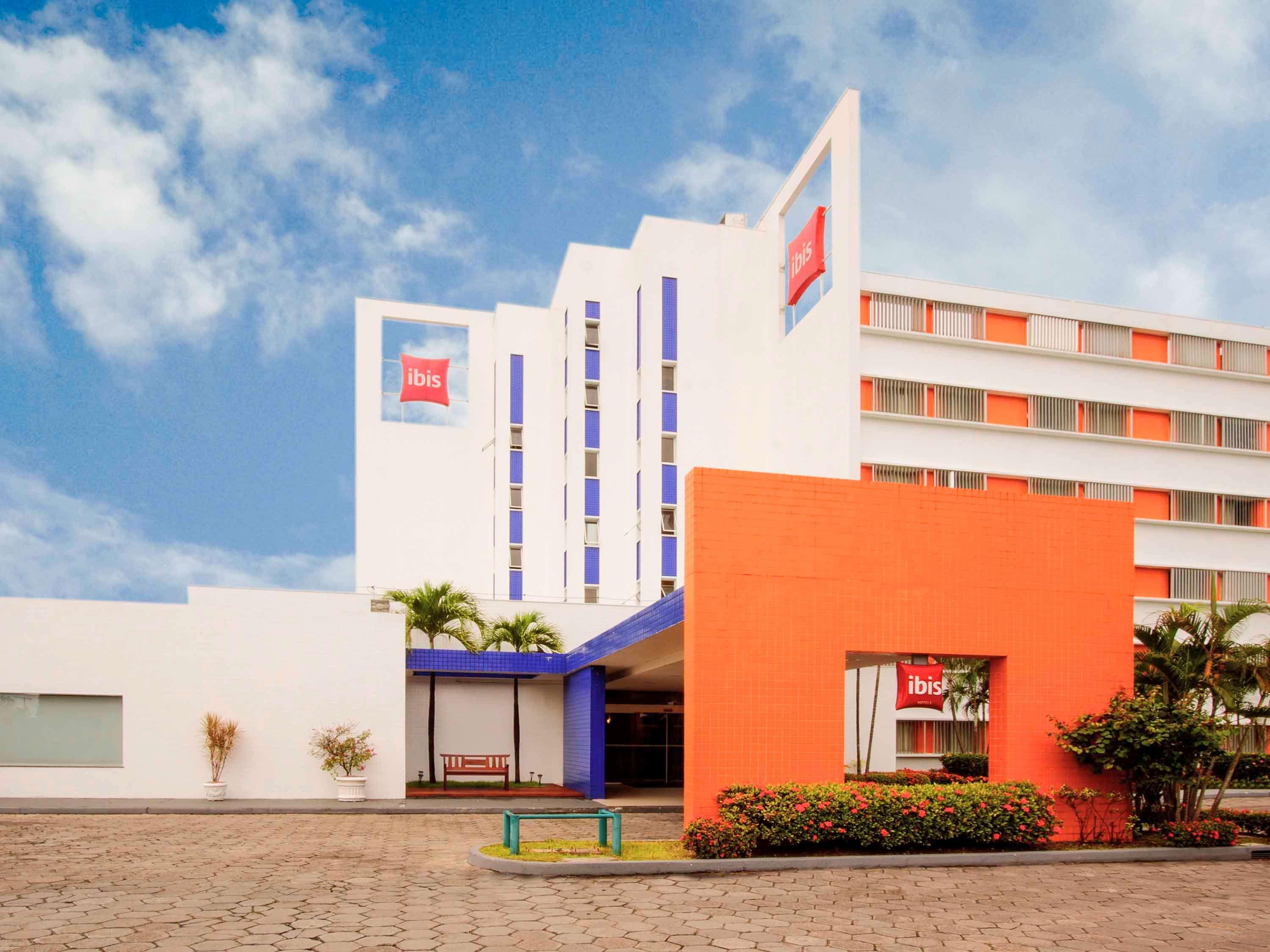 Ibis Manaus Distrito Industrial Esterno foto